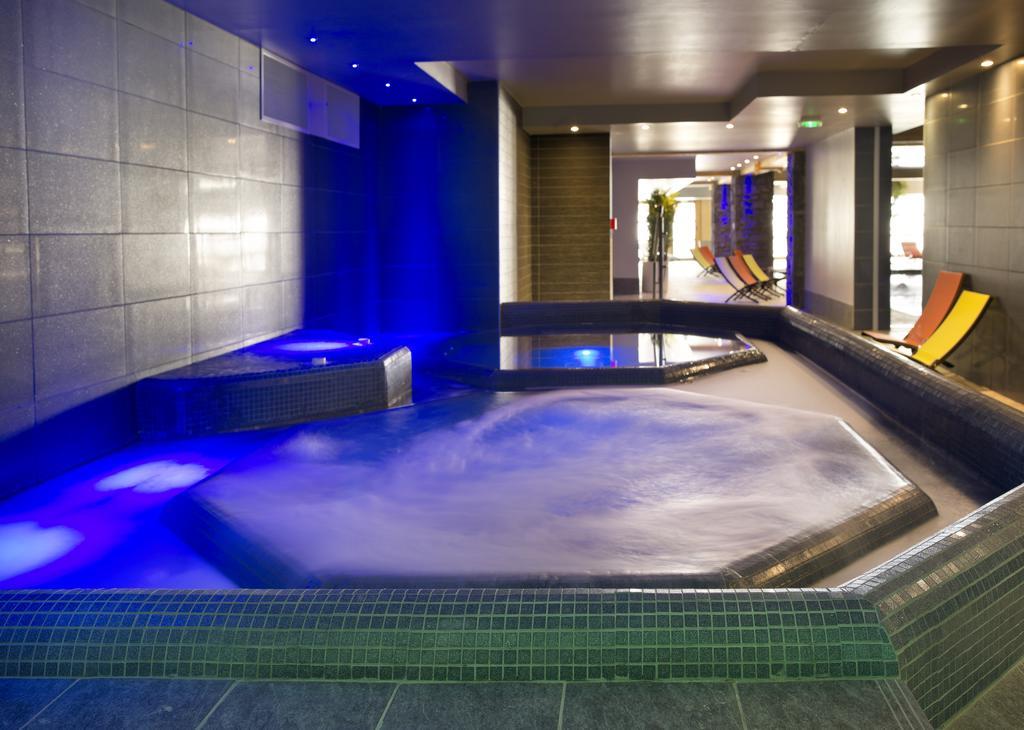 Cgh Residences & Spas Le Cristal De L'Alpe Alpe d'Huez Exteriör bild