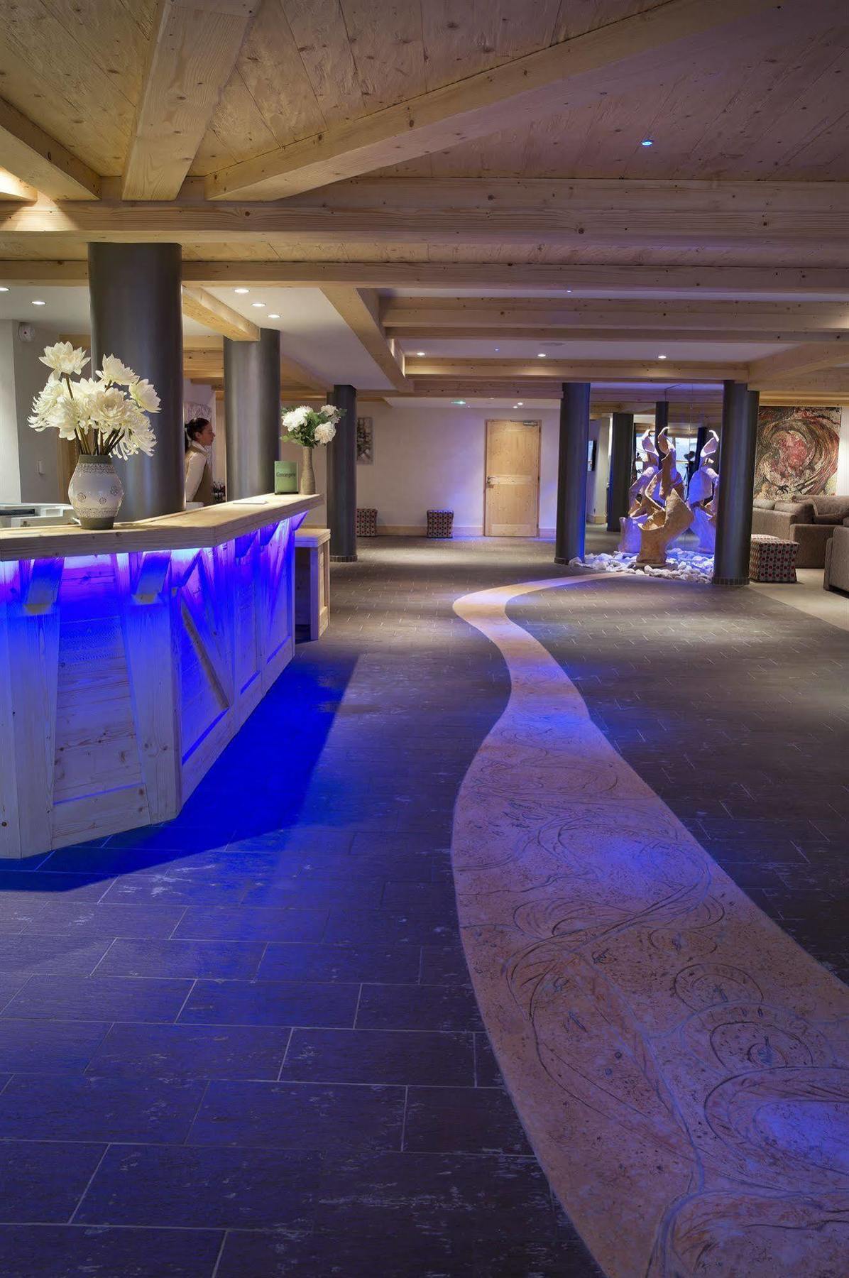 Cgh Residences & Spas Le Cristal De L'Alpe Alpe d'Huez Exteriör bild